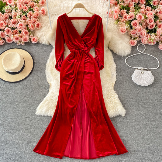 Temperament deep V-neck split buttock velvet dress  3240