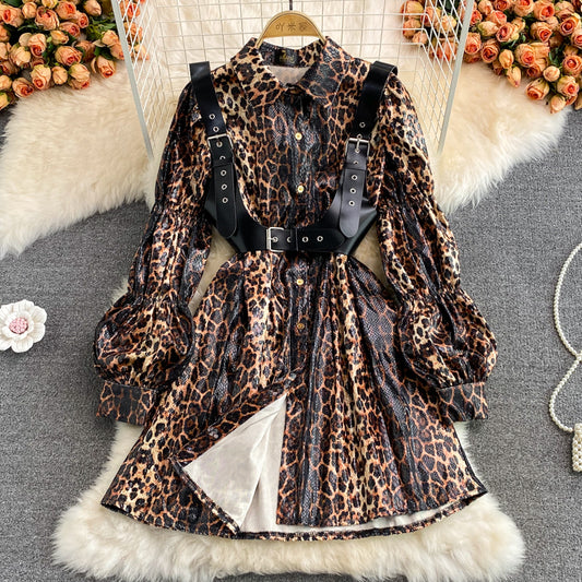 Robe à revers simple boutonnage à manches lanternes et imprimé serpent Shang 3122