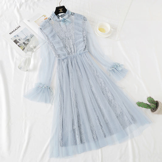 Zweiteiliges Set 2466 aus dreidimensionalem Blumenspitzenkleid aus schwerem Netz mit Feennetz