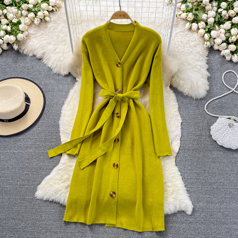 Sanftes Strickkleid mit V-Ausschnitt, Temperament, dünner Pulloverrock 3379