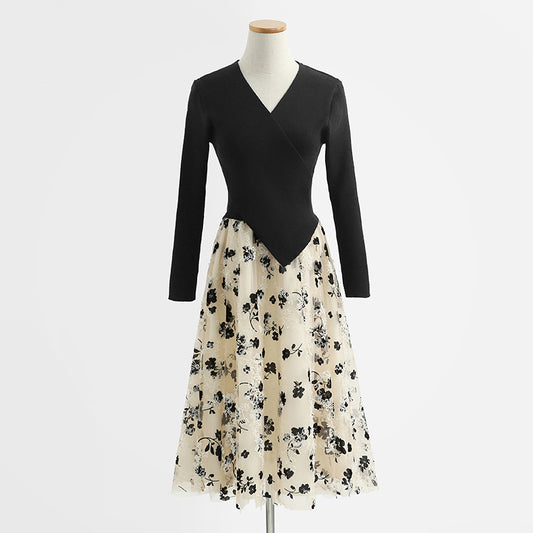 New long skirt fairy mesh embroidery temperament French small black skirt  2198