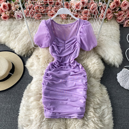 Robe plissée en maille à manches bouffantes et col carré français 2787