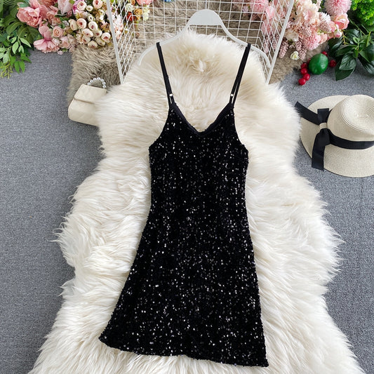 Robe sexy à bretelles fines et à sequins 2849