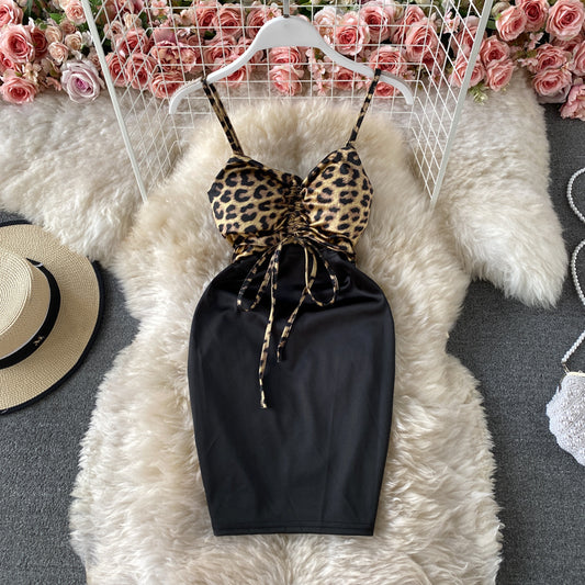 Jupe portefeuille coupe basse à bretelles slim 2944