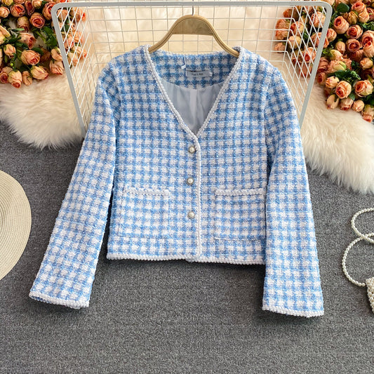 Manteau col V en tweed tissé parfumé vintage petit modèle 1664