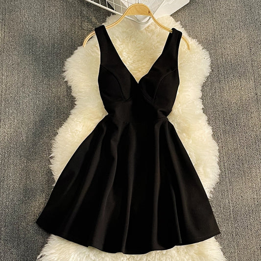 Korean sexy high waist suspender skirt careful machine backless A-shaped skirt  3186