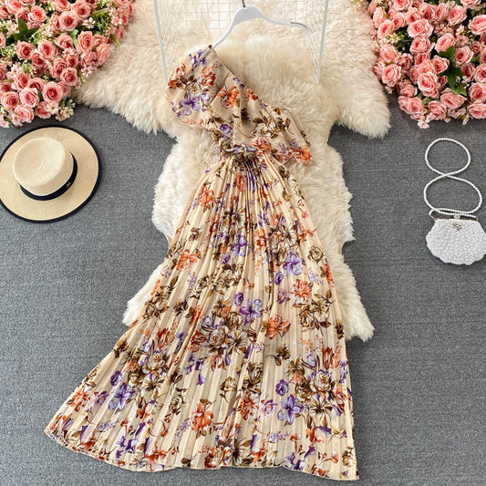 Robe fleurie en mousseline plissée à taille volantée 2972