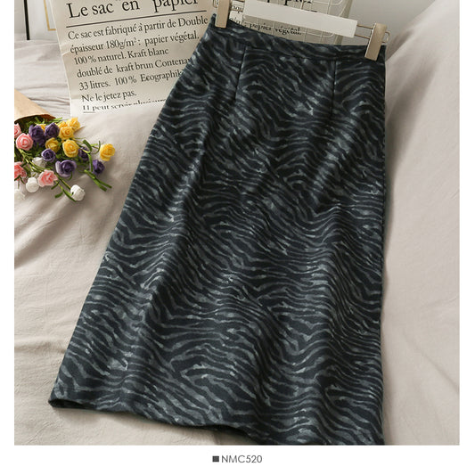 Korean retro split mid length leopard pattern versatile skirt  2635