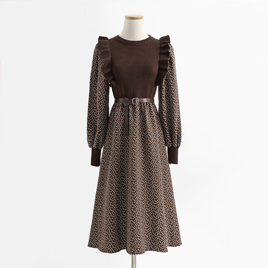 Cordkleid für Damen, kleiner Rock mit hohem Saum 2447