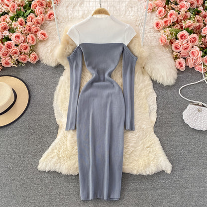 Französisches Vintage-Strickkleid mit Stehkragen 3358