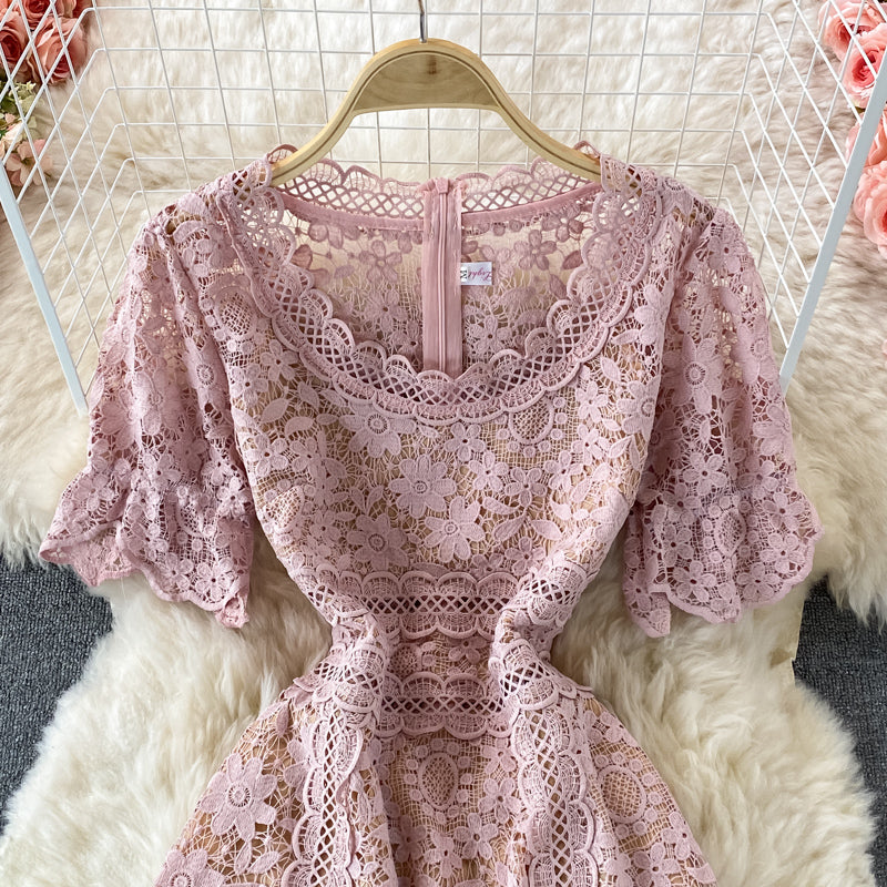 Crew neck water-soluble hollow out Lace Waist slim dress  3212
