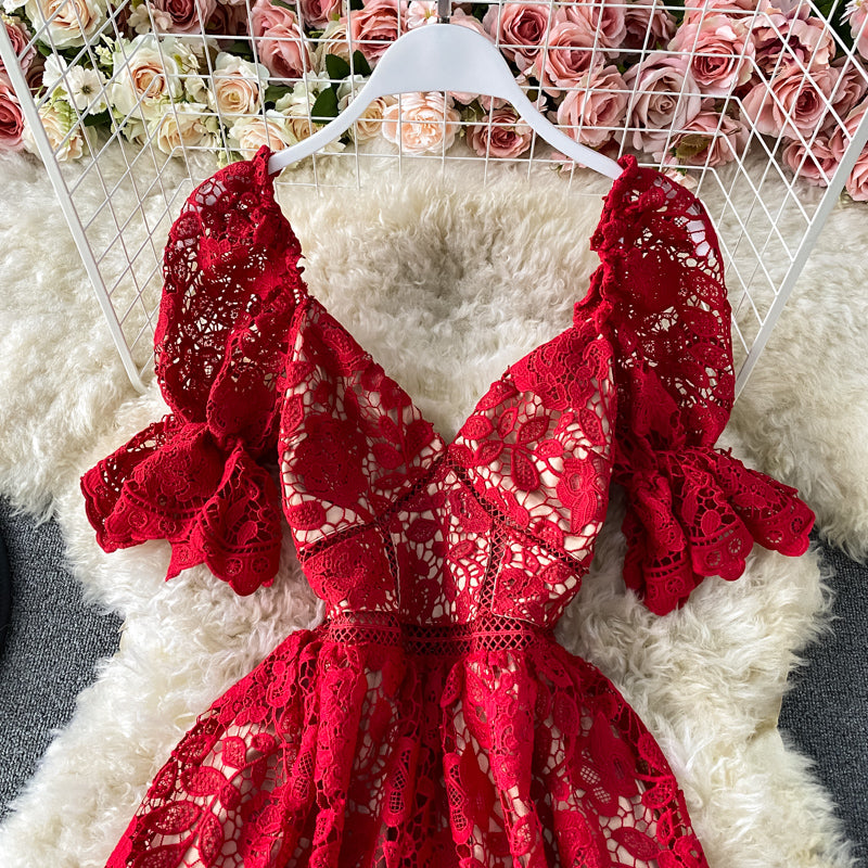 Slim lace cut-out cake dress  3430