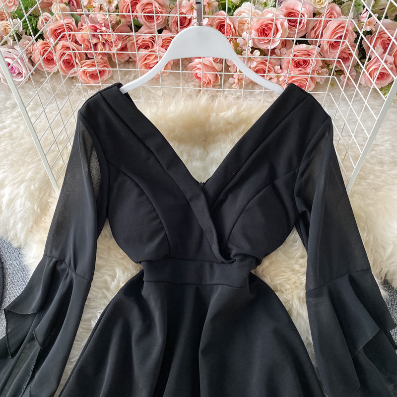 Robe sexy décolletée à décolleté profond en V 3428