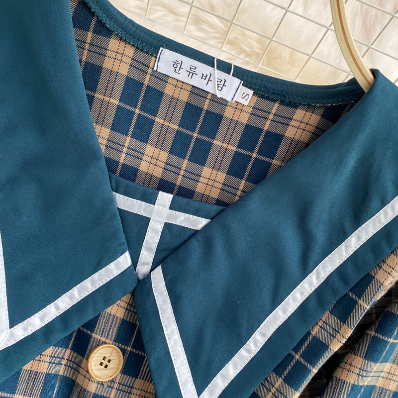 Sanfter Wind Babykragen Kariertes Kleid 3367