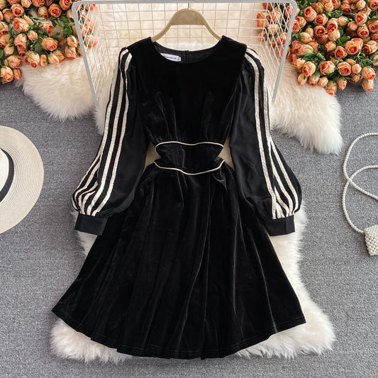 Quality waist stripe long sleeve fake two piece velvet dress  3229