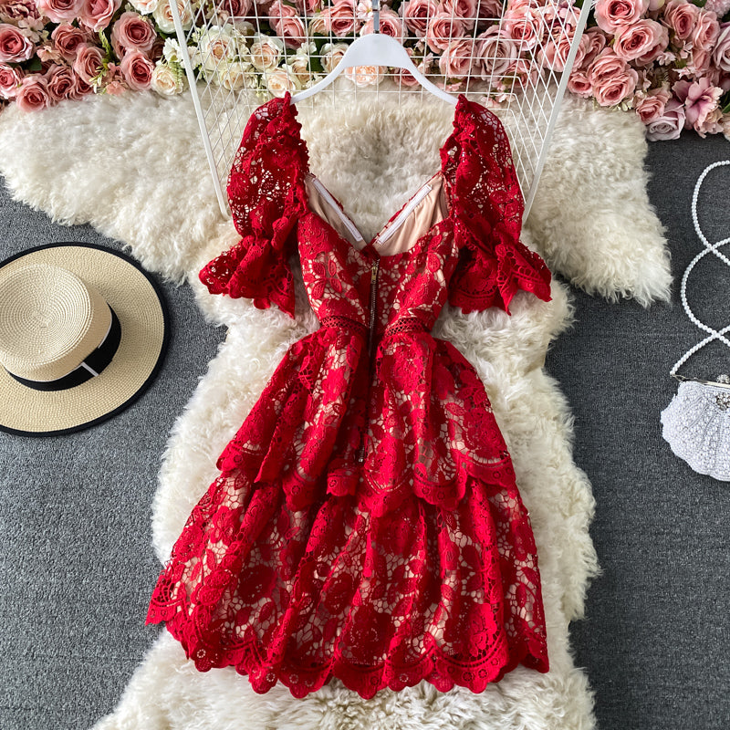 Slim lace cut-out cake dress  3430