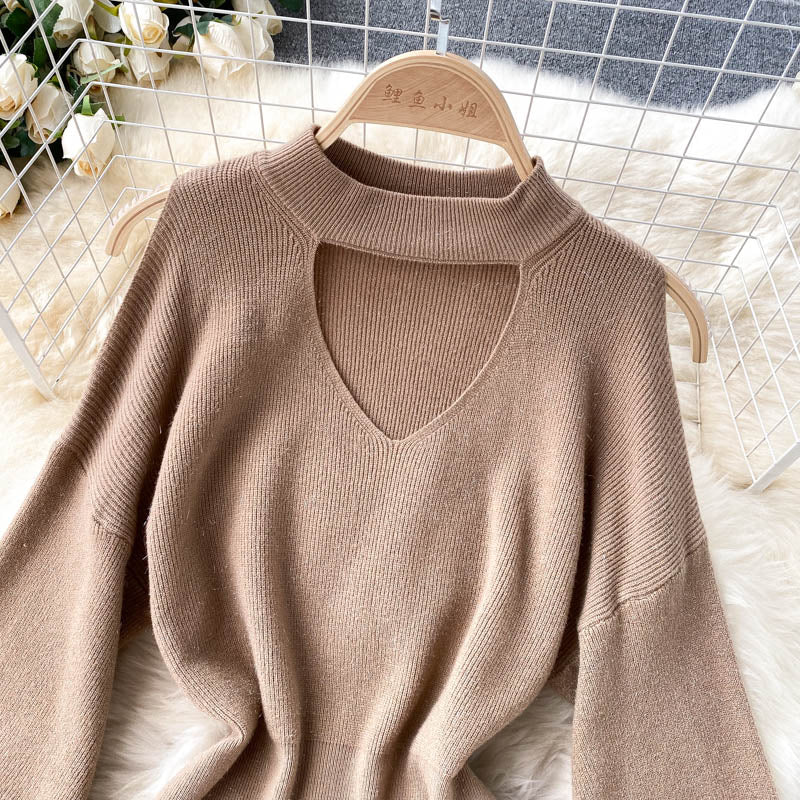 Women's sweater with half high neck design  1604