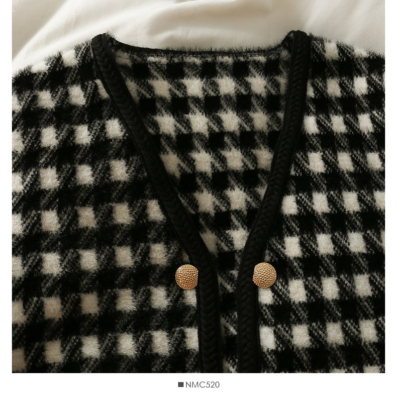 Hong Kong Vintage Plaid double breasted cardigan thickened sweater female  1943