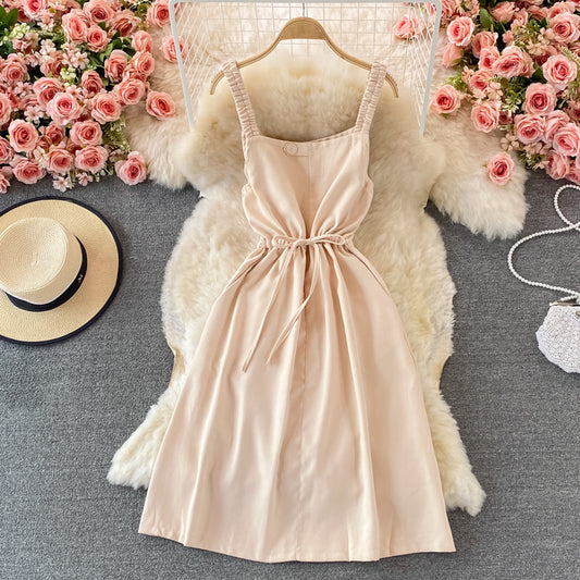 Feines Cordkleid 3234 mit sanftem Windverschluss an der Taille