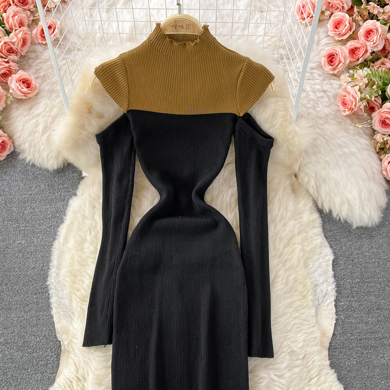 Französisches Vintage-Strickkleid mit Stehkragen 3358