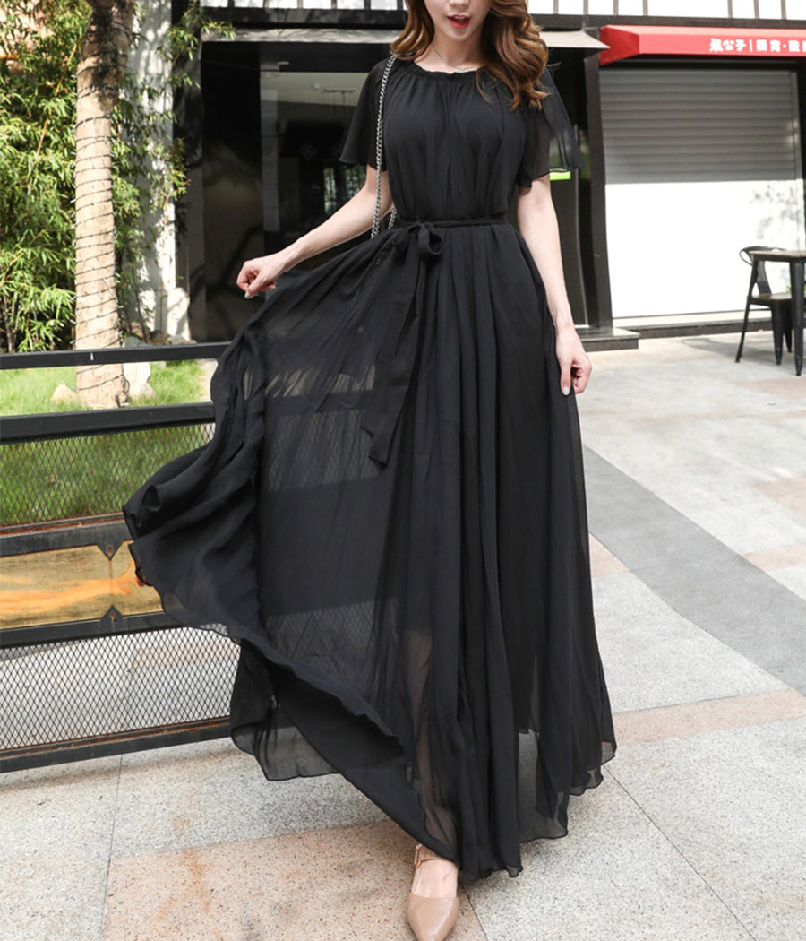Langes Damenkleid aus schwarzem Chiffon 1191