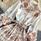 Schlankes, langärmliges Kleid mit Retro-Print 1031 