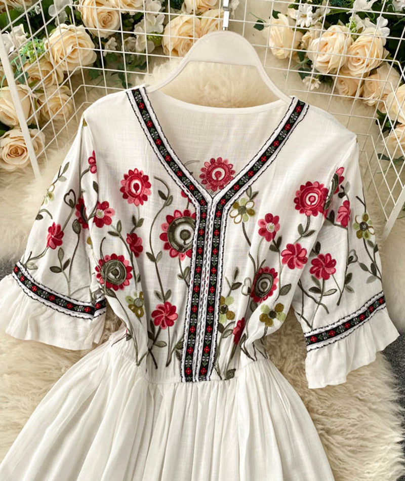 A line v neck embroidery dress  992