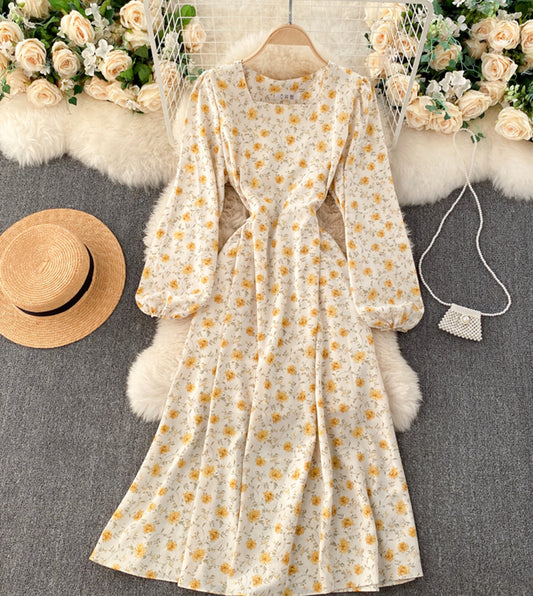 A line long sleeve floral dress  944
