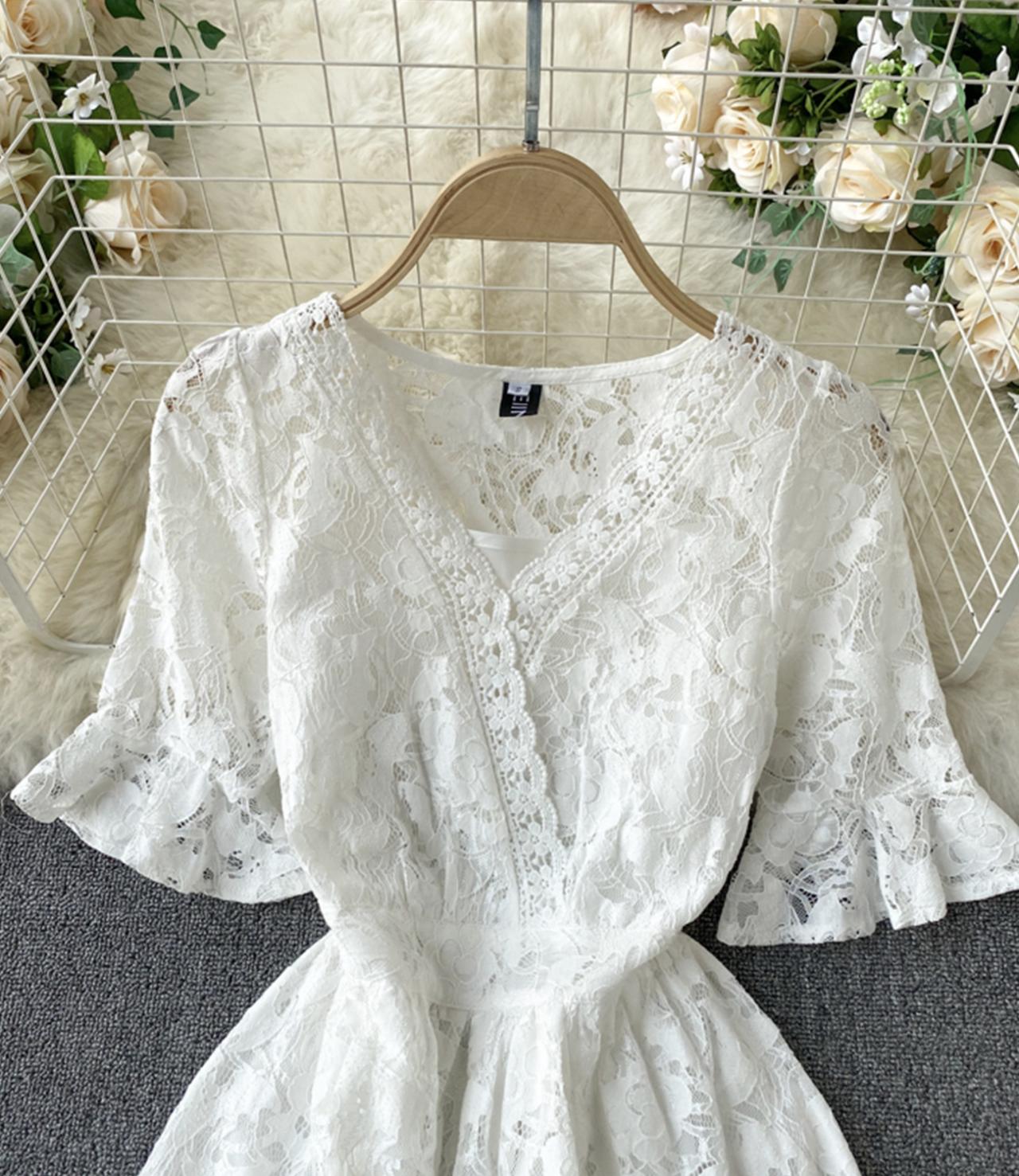 White A line lace v neck dress  793