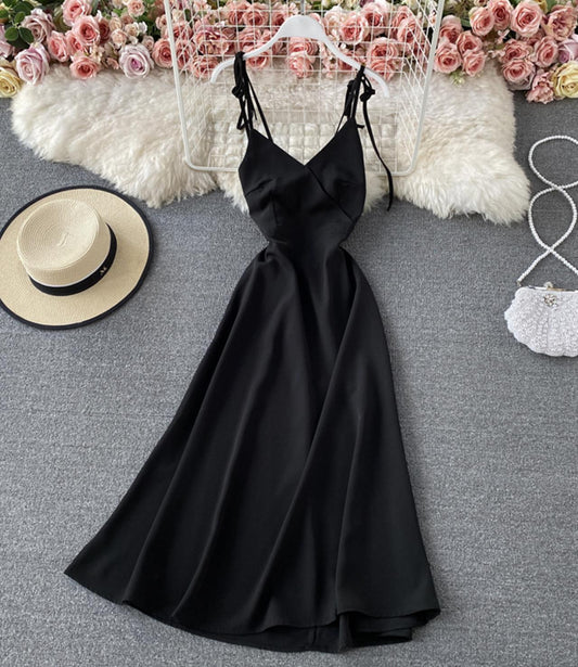 Robe simple à lacets et col en V Robe trapèze 761