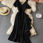 Einzigartiges schwarzes Kleid mit V-Ausschnitt, kurzes Kleid 896