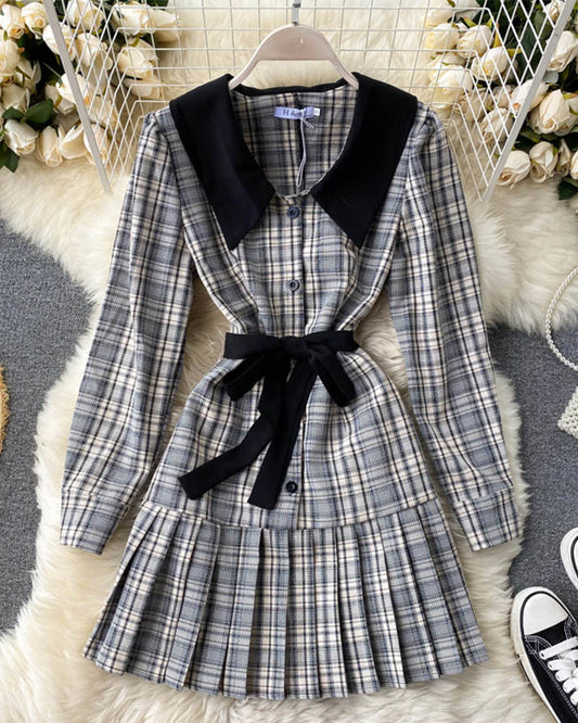 Cute plaid long sleeve dress  1011