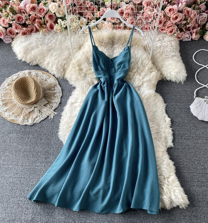 Kurzes Kleid mit V-Ausschnitt, modisches Kleid 728