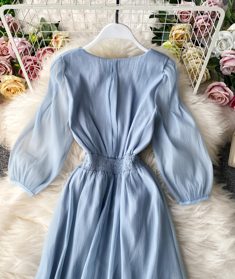 Einfaches A-Linien-Tüllkleid mit V-Ausschnitt, Damenkleid 1059