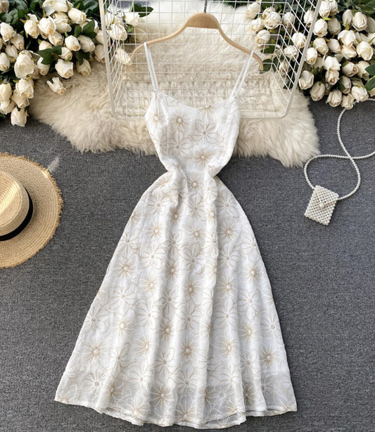 Jolie robe courte trapèze tendance pour fille 748