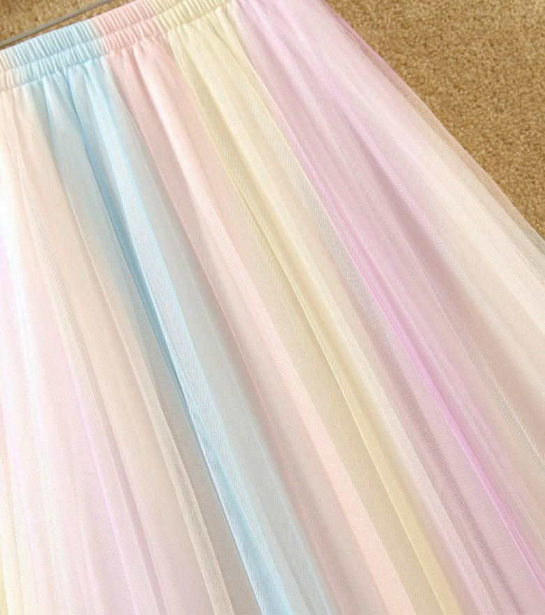 Jupe en tulle aux couleurs de l'arc-en-ciel 3502