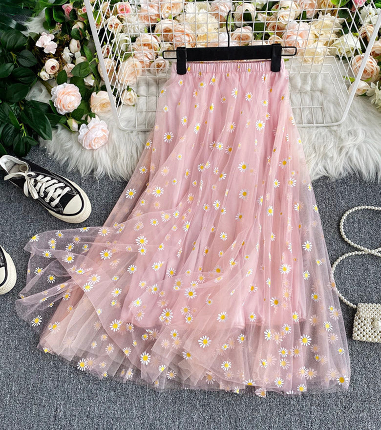Jolie jupe trapèze en tulle à petites marguerites 3503