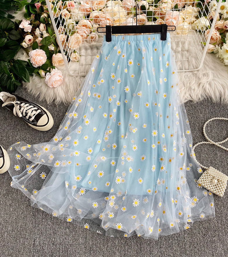 Jolie jupe trapèze en tulle à petites marguerites 3503