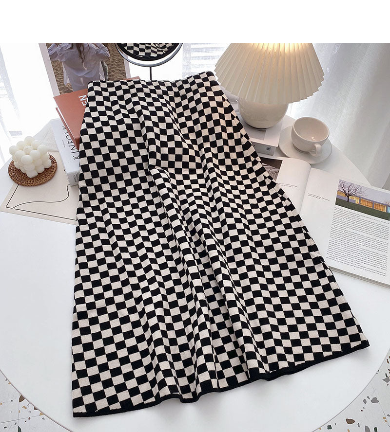 Retro fashion net red checkerboard high waist A-shaped skirt  5763