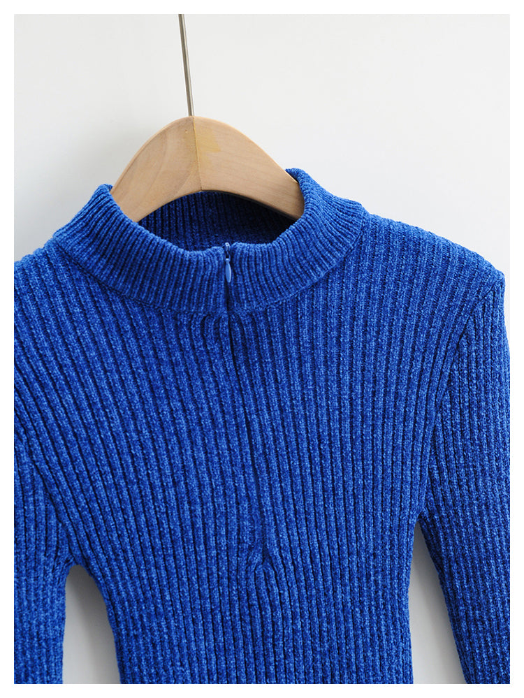 Solid color half high neck zipper design sweater  7175