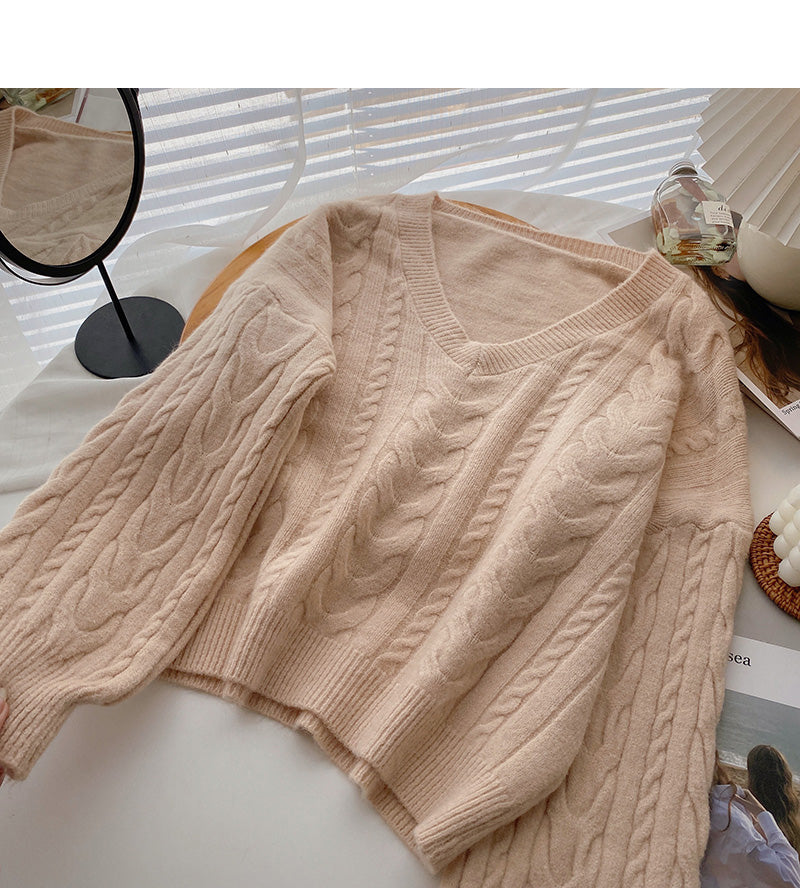 Retro western style thin V-Neck long sleeve loose twist sweater  5959