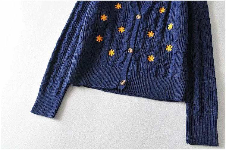 Vintage floret embroidery short sweater  7162