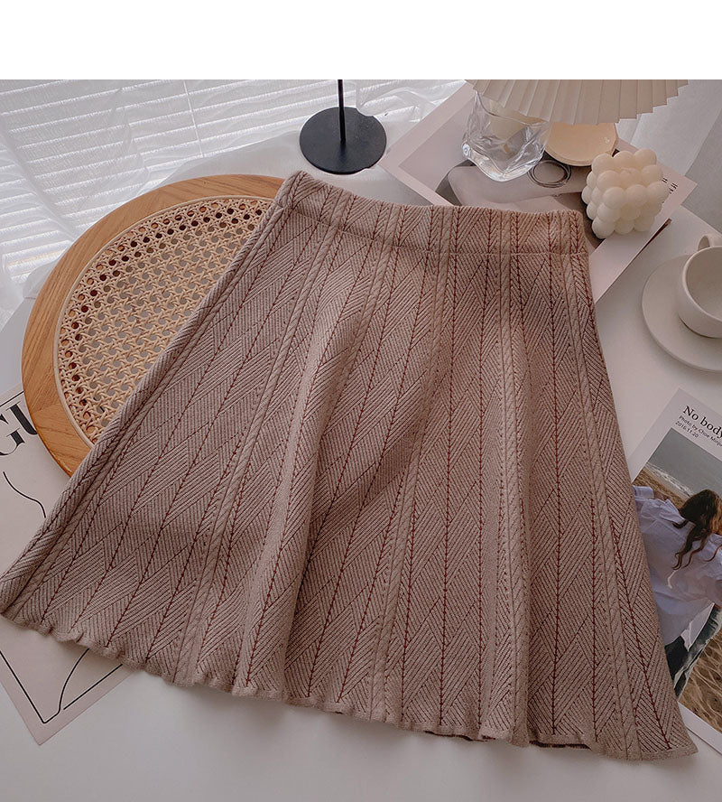 Korean casual and versatile, slim A-shaped skirt  5714