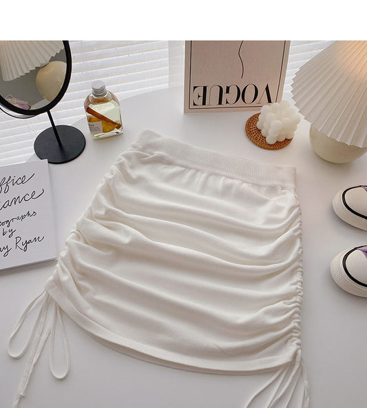 Damenkleid mit hüftbedeckender Falte Dessin 5272