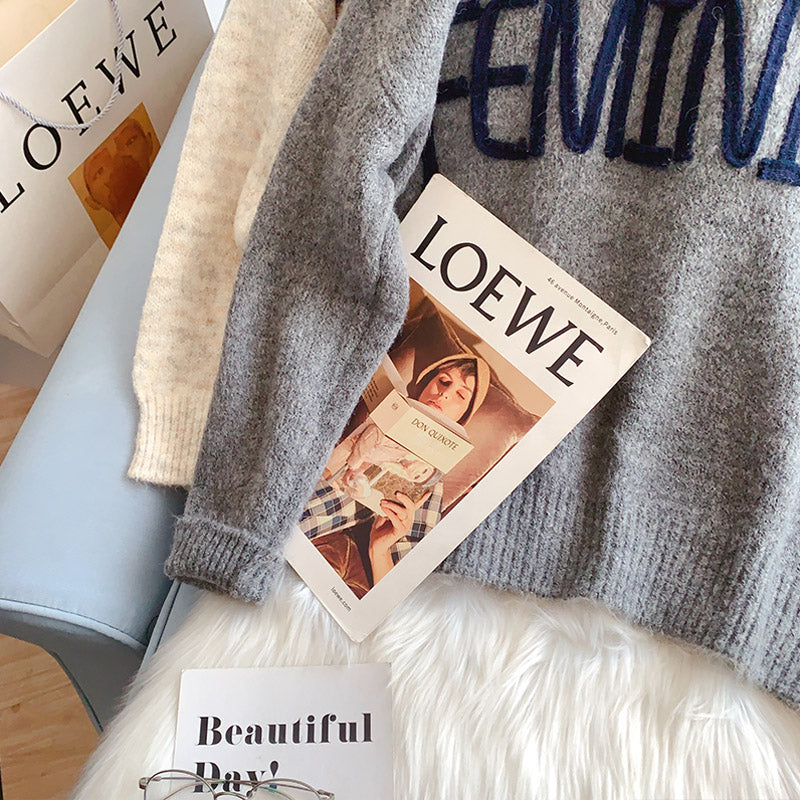 Lazy wind round neck letter sweater  5186