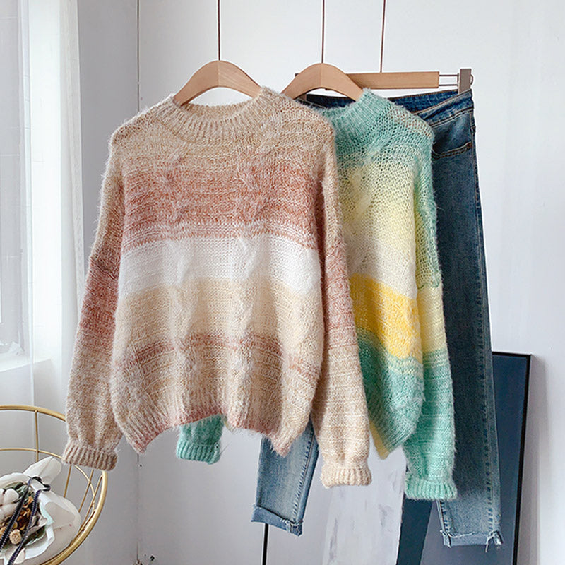 Gestrickter Mohair-Pullover mit Farbverlauf in weicher, wachsartiger Farbe 5078