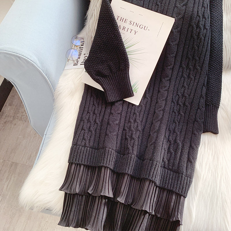 Medium length knitted dress  5079