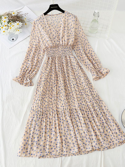 V-neck floral dress knee length skirt pleated skirt  4791