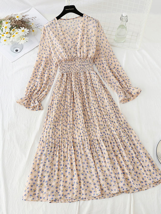 V-neck floral dress knee length skirt pleated skirt  4791