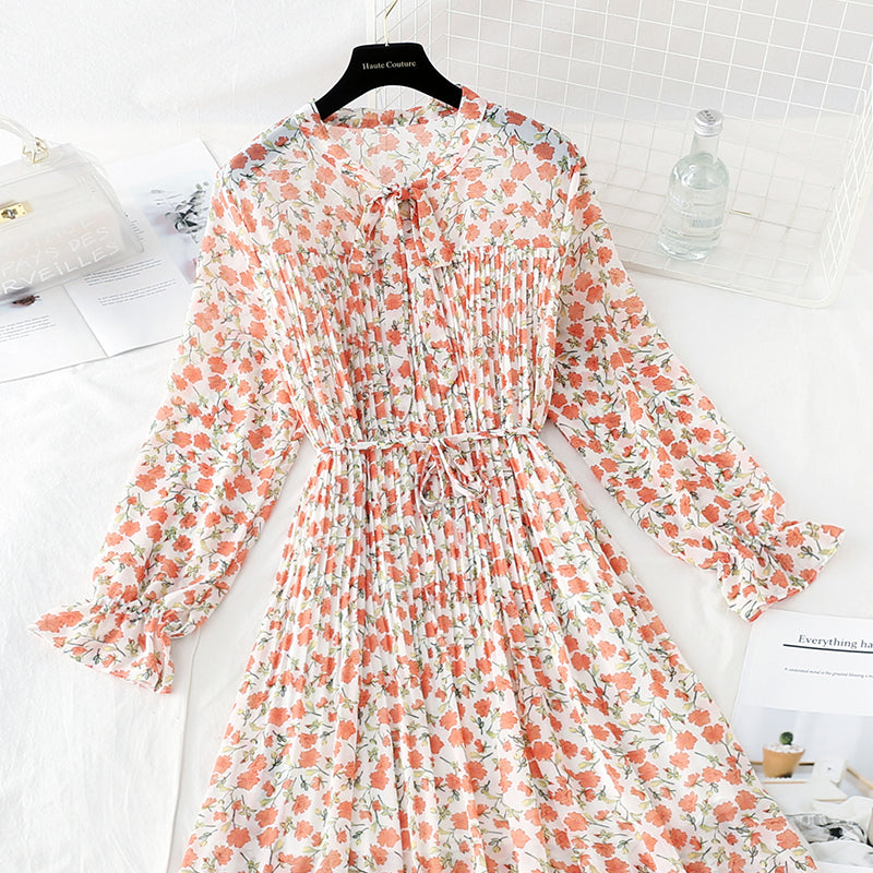 The new French Vintage Floral Chiffon Skirt is slim at the waist  4841